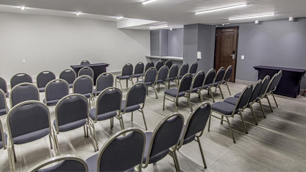 Hotel Deville Express Cascavel Cascavel  Zewnętrze zdjęcie