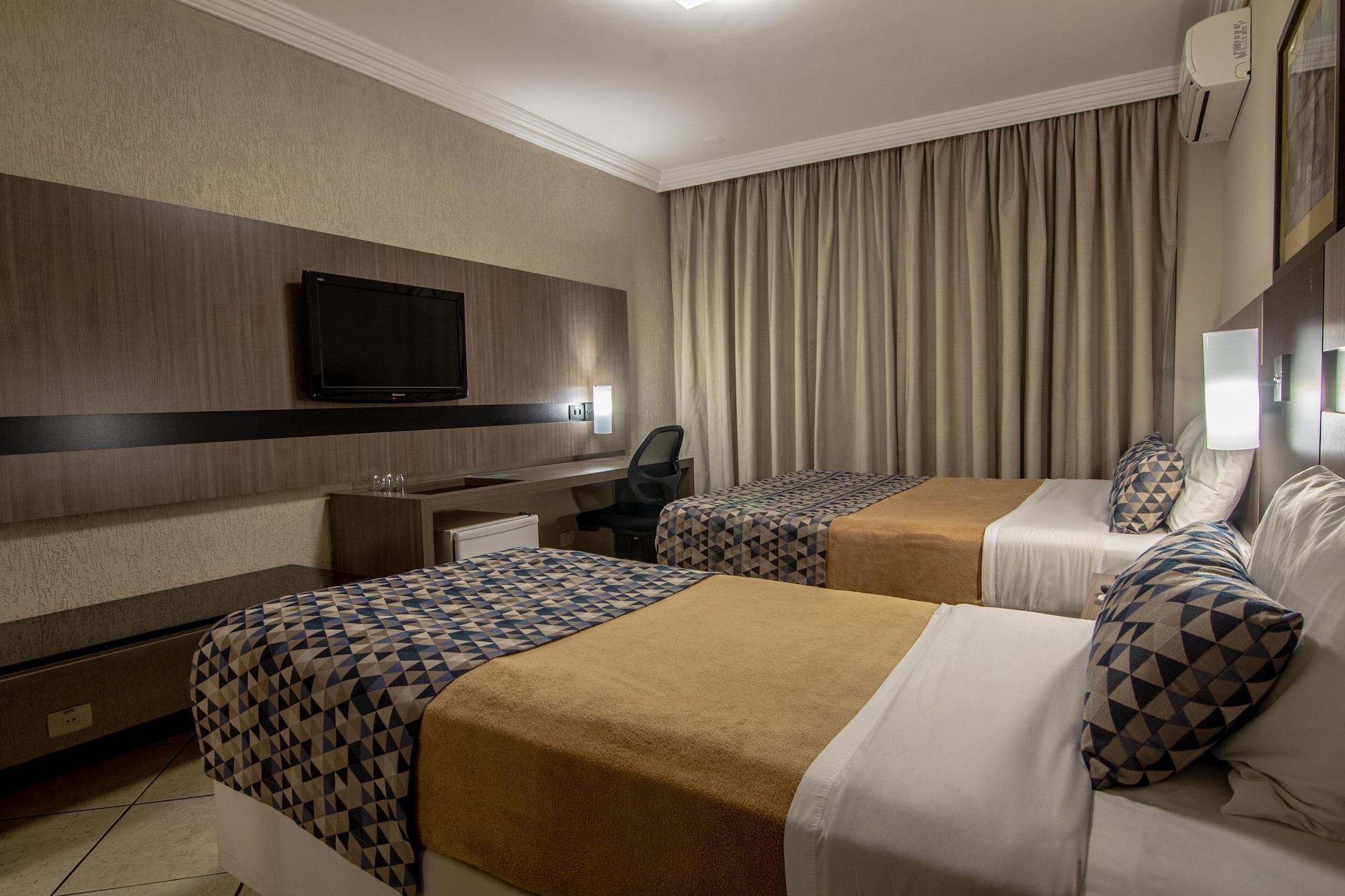 Hotel Deville Express Cascavel Cascavel  Zewnętrze zdjęcie
