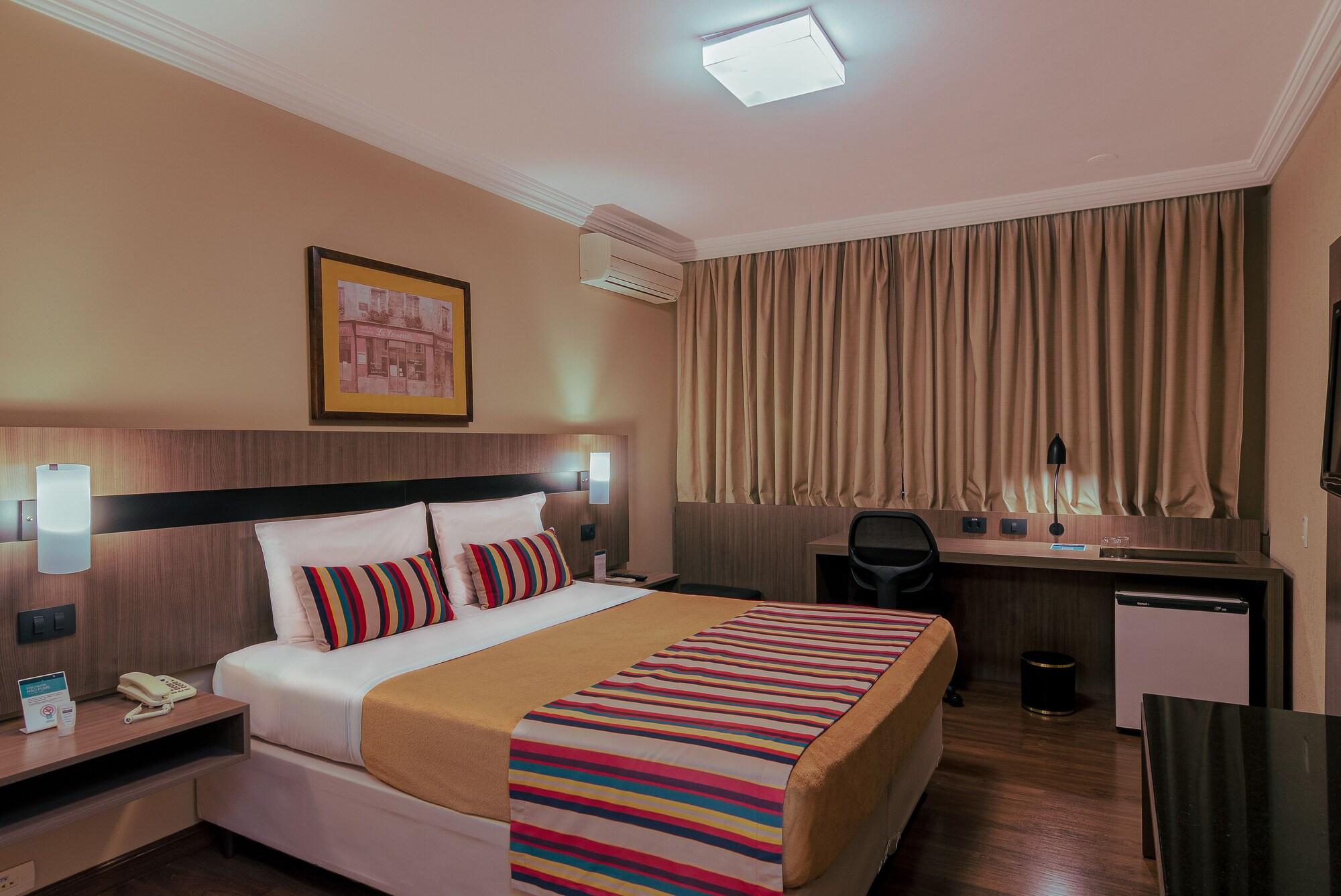 Hotel Deville Express Cascavel Cascavel  Zewnętrze zdjęcie