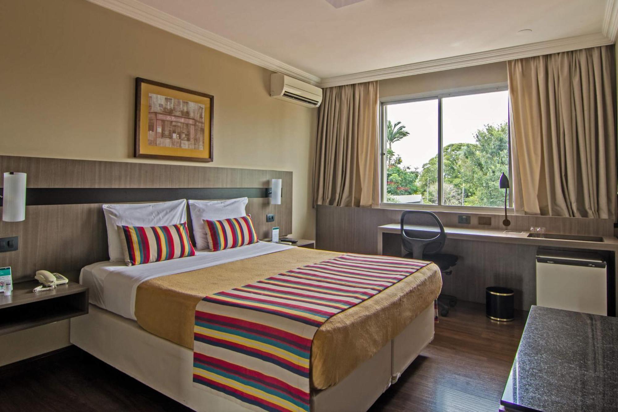 Hotel Deville Express Cascavel Cascavel  Zewnętrze zdjęcie