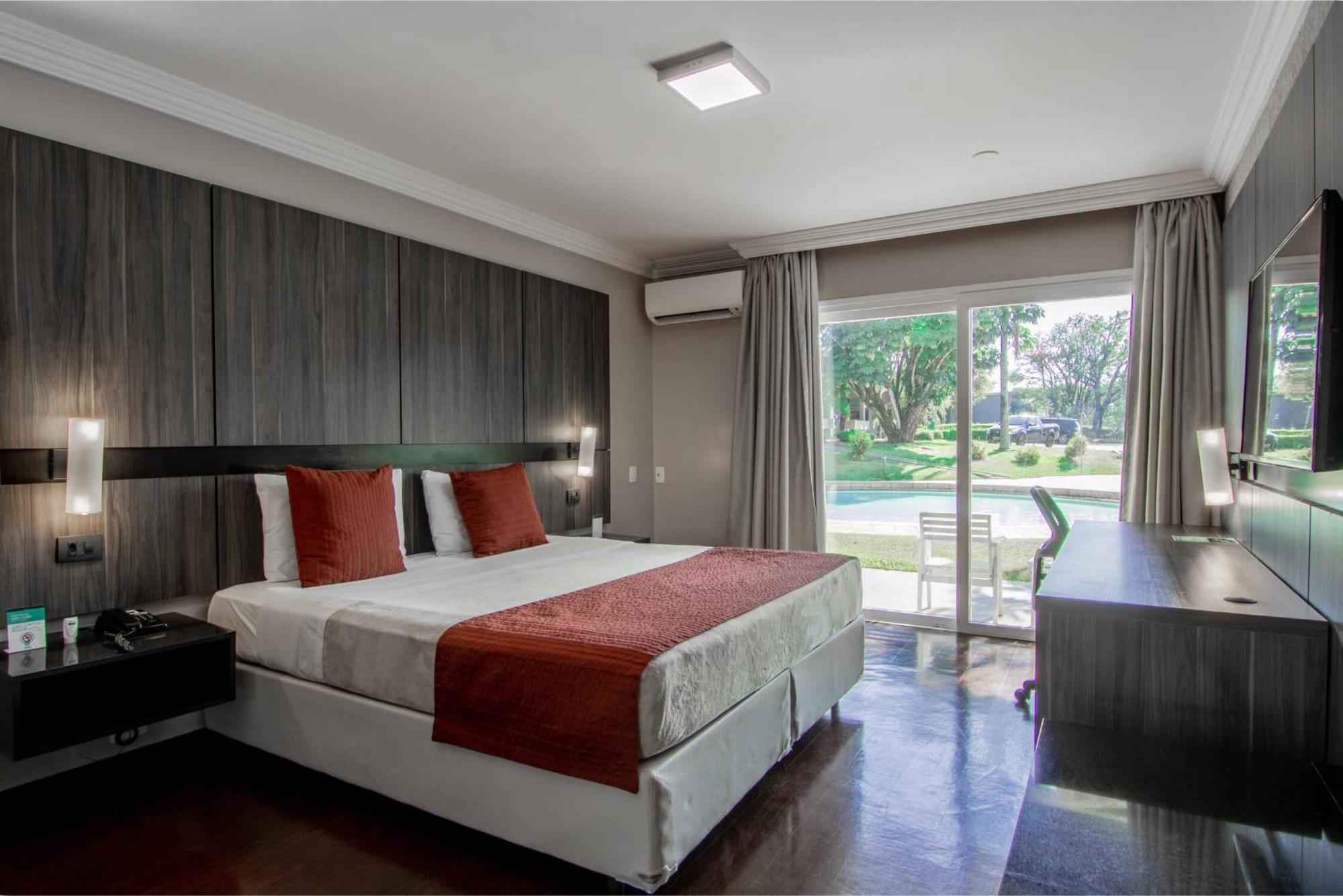 Hotel Deville Express Cascavel Cascavel  Zewnętrze zdjęcie
