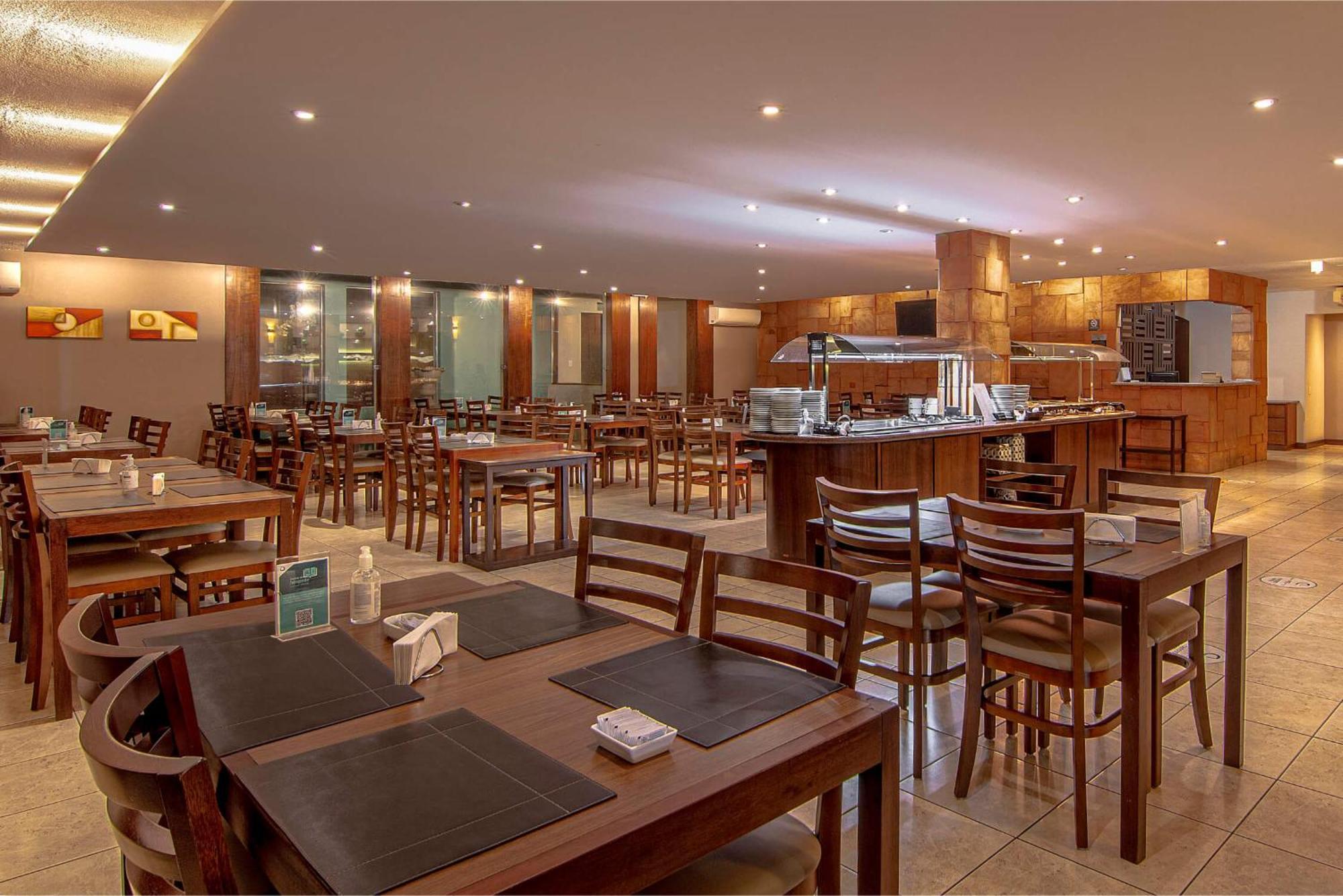 Hotel Deville Express Cascavel Cascavel  Zewnętrze zdjęcie