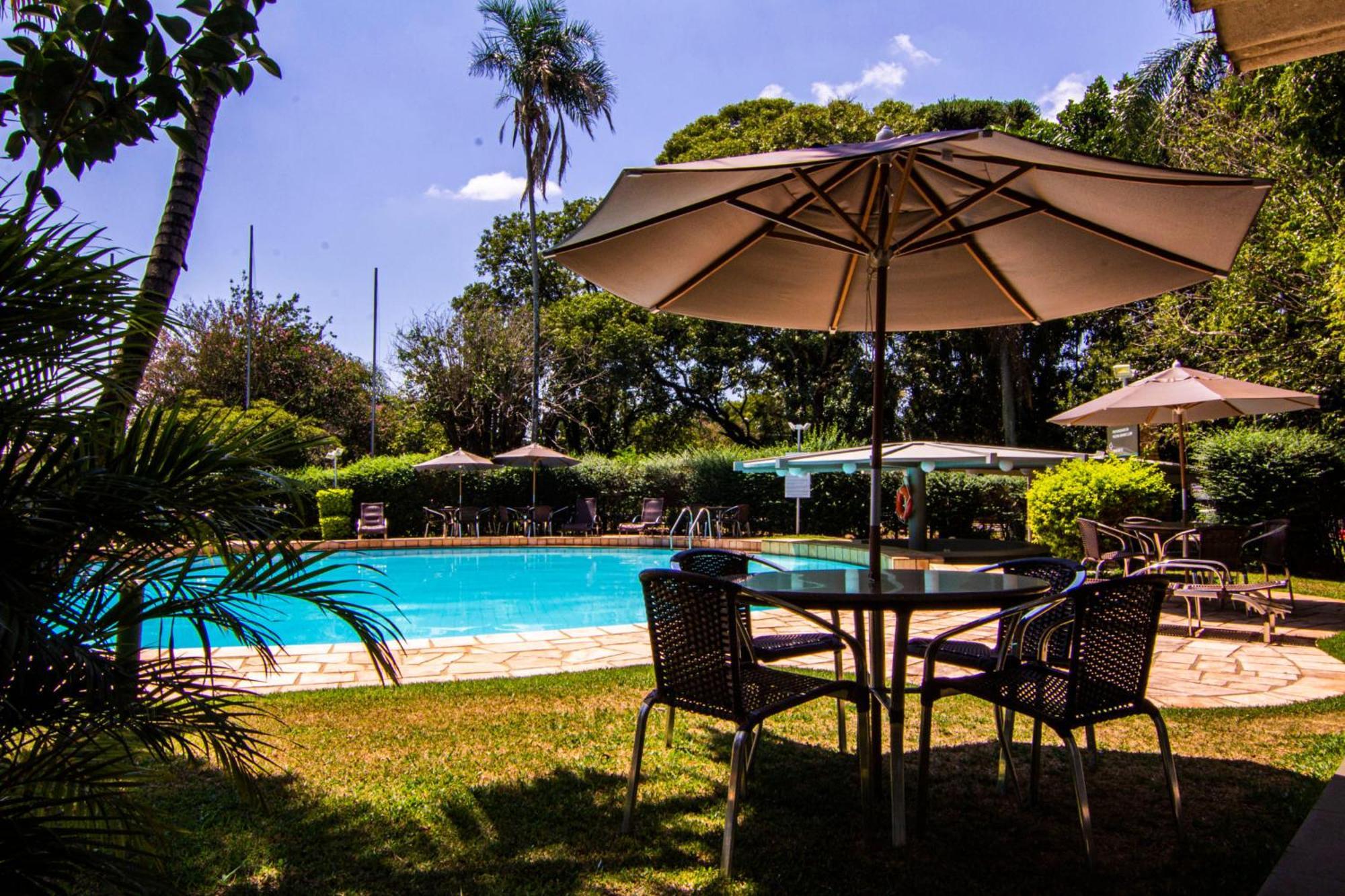Hotel Deville Express Cascavel Cascavel  Zewnętrze zdjęcie